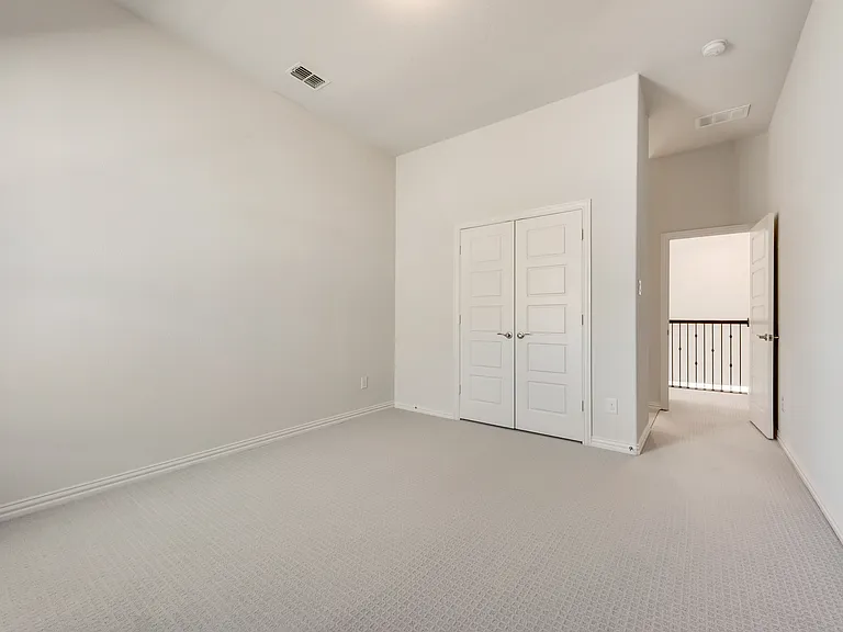 2112 Millwall Dr — Photo 7