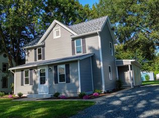 306 Caroline Ave, Ridgely, MD 21660