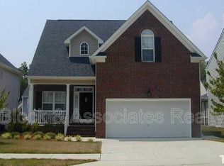 8155 Willowglen Dr, Raleigh, NC 27616