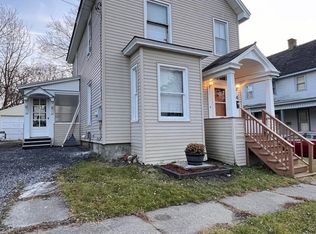 4 Gilbert St, Johnstown, NY 12095