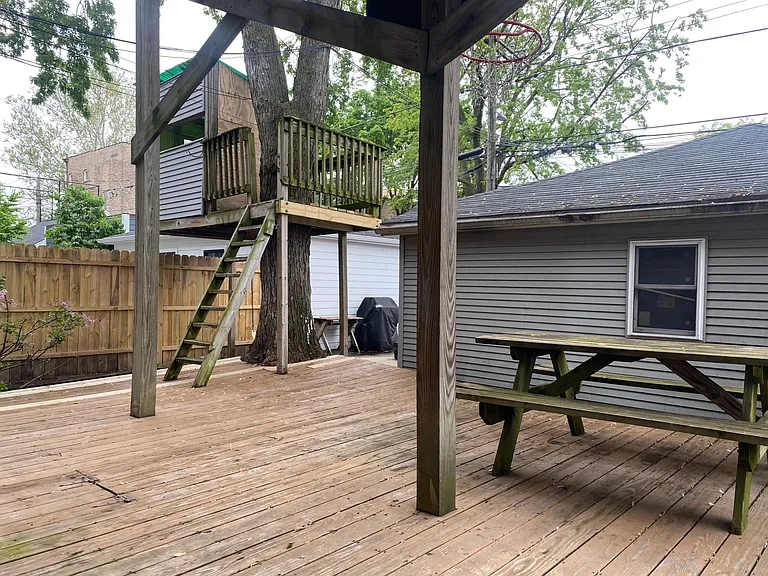 3916 N Seeley Ave #G — Photo 6