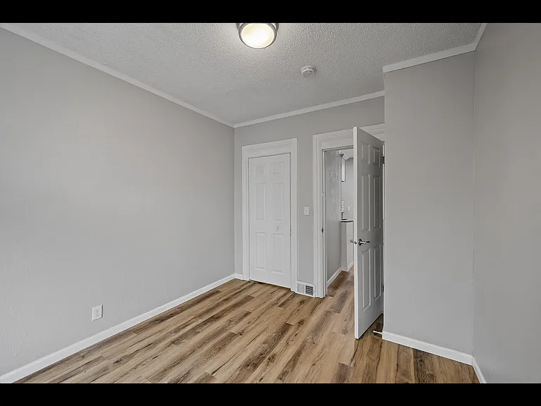 745 Margaret St #4 — Photo 17