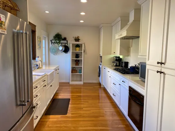 3644 Tennyson St, San Diego, CA 92106