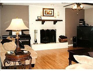 5th image of 108 Willow Wood Dr