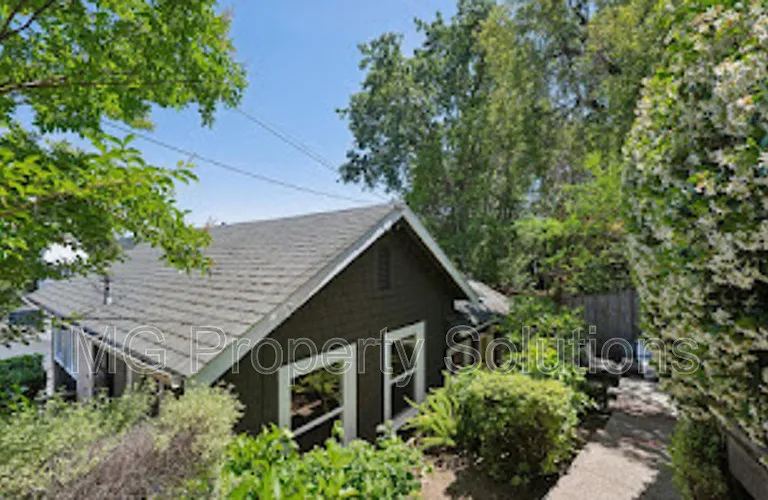 1405 San Anselmo Ave — Photo 39