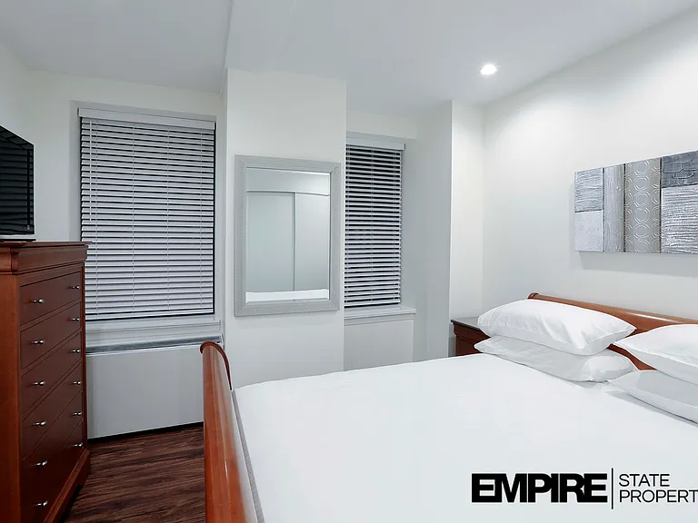 150 W 51st St #1223 — Photo 7