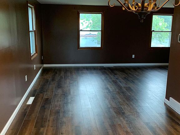 5th image of 3178 Telham Dr