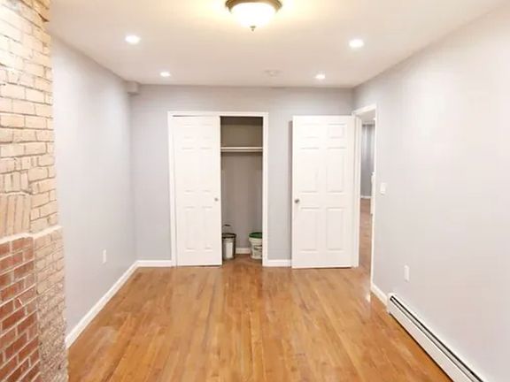 4th image of 251 Covert St #1