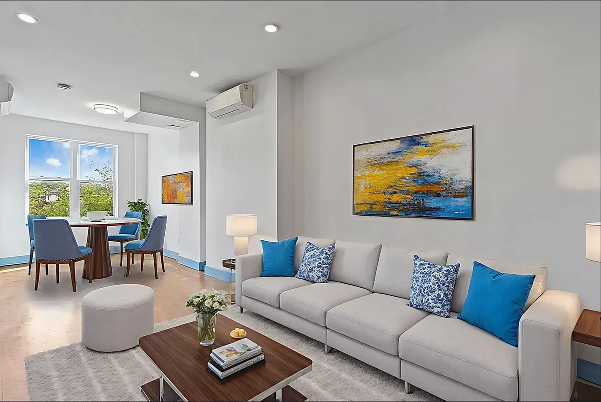 Building Photo - 1053 New York Ave #4L