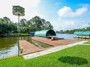 3015 Willowbend Rd, Montgomery, TX 77356