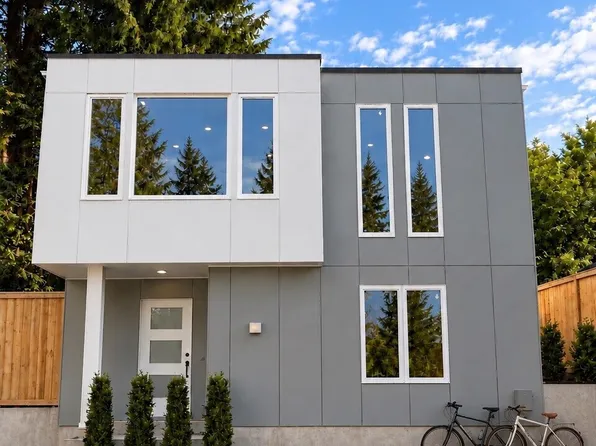 3261 C NE 98th Street, Seattle, WA 98115
