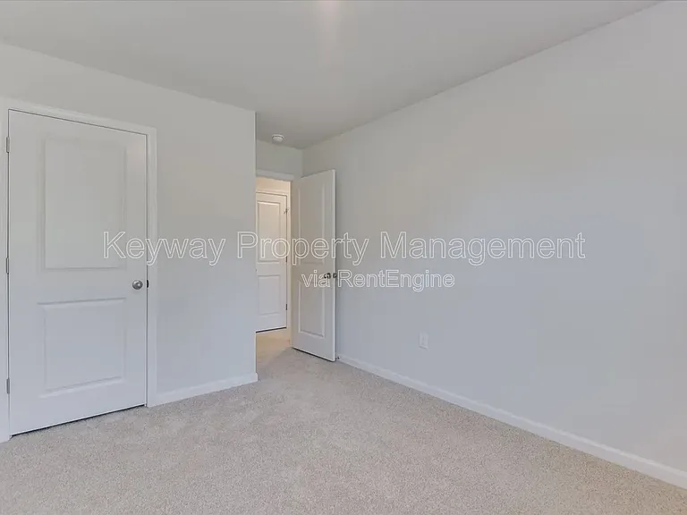 930 Quaint Parish Cir — Photo 13