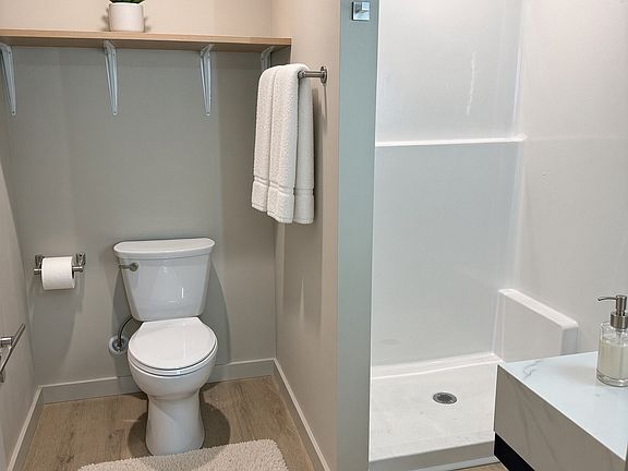 5th image of 1414 Silver Cir #A3