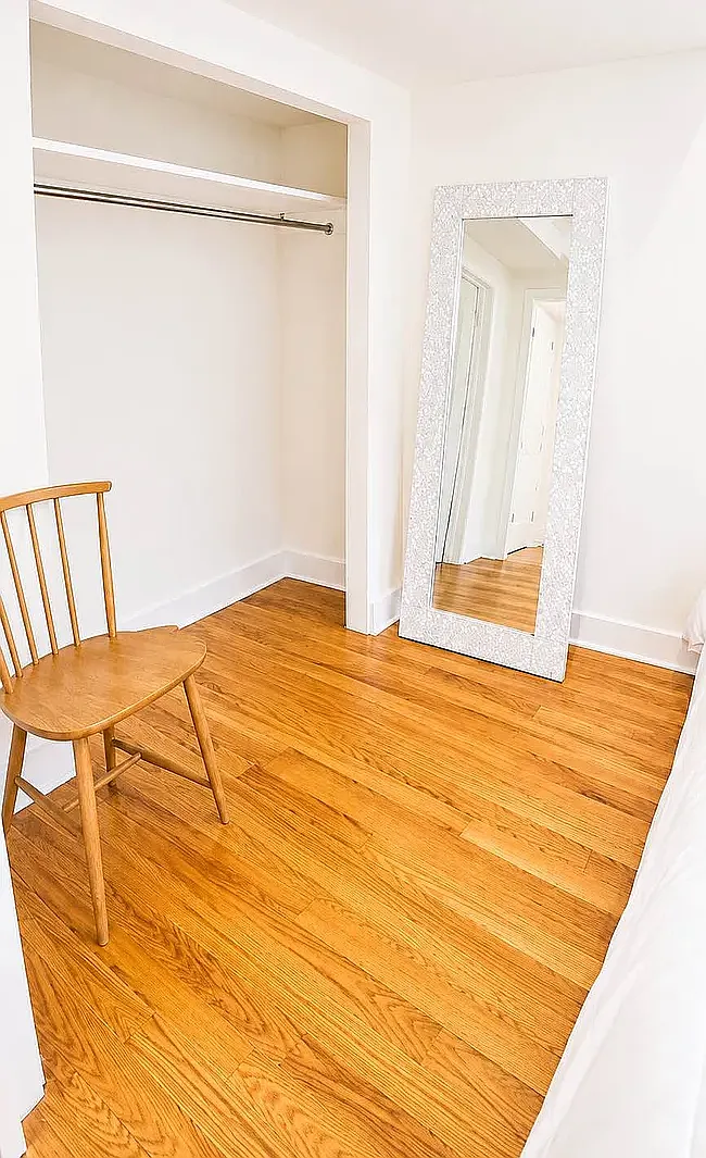 271 West 73rd Street — Photo 4