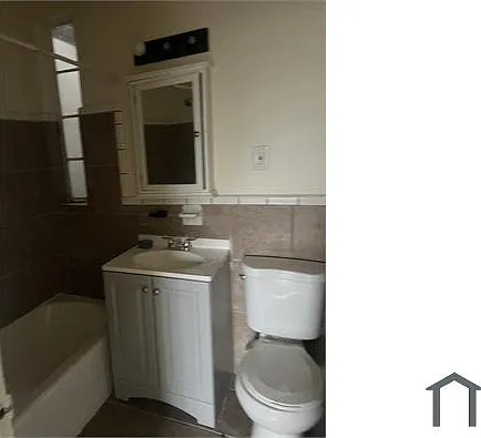 63 Galveston Pl SW — Photo 4