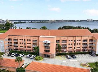 343 N Tropical Trl APT 204, Merritt Island, FL 32953
