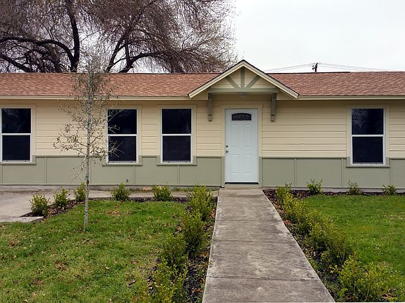 2nd image of 205 Parker Dr