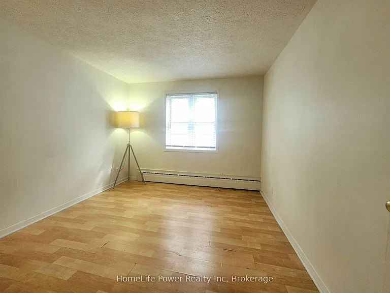250 King St E #2 — Photo 6