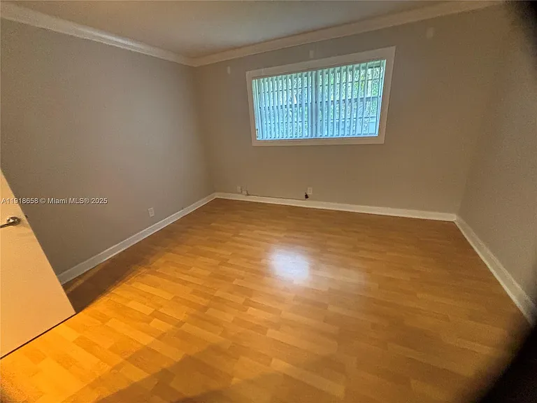 4871 NW 9th Dr #4871 — Photo 4