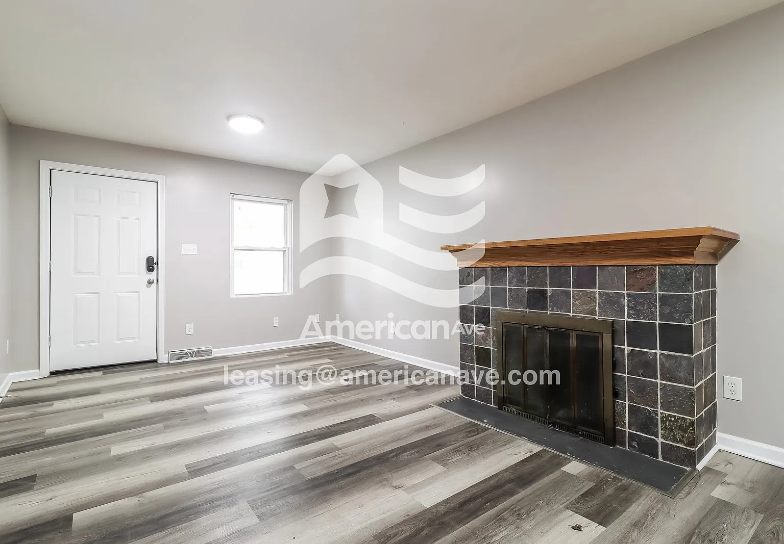 2 bed, 1.0 bath, 840 sqft, $997 — Photo 2