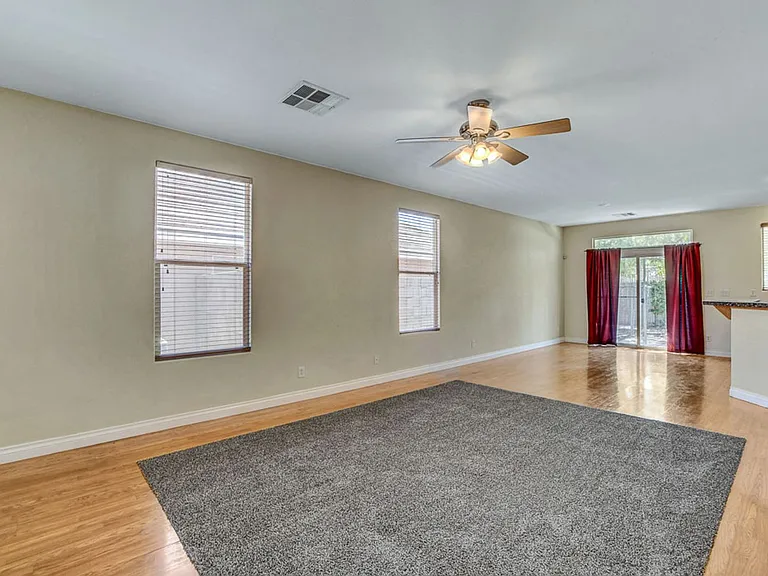 8737 Radiant Ruby Ave — Photo 6