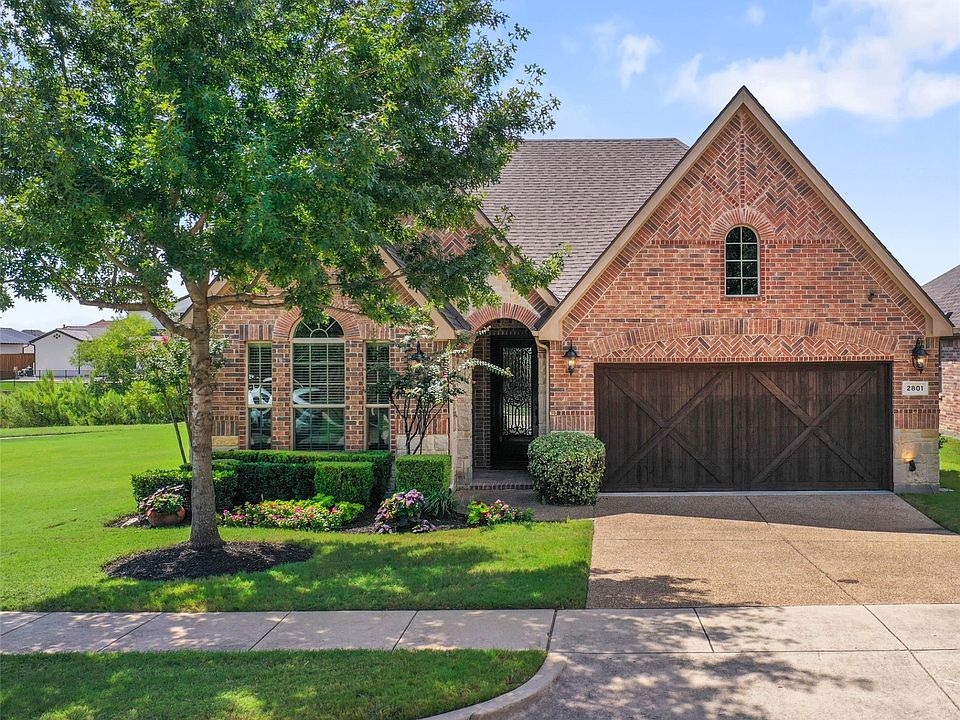 1st image of 2801 Sherwood Dr