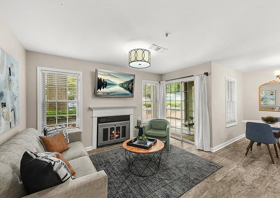 1st image of 2174 River Heights Ct SE