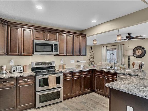 4th image of 606 Hattaway Dr