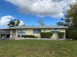 2421 SW 6th St, Fort Lauderdale, FL 33312