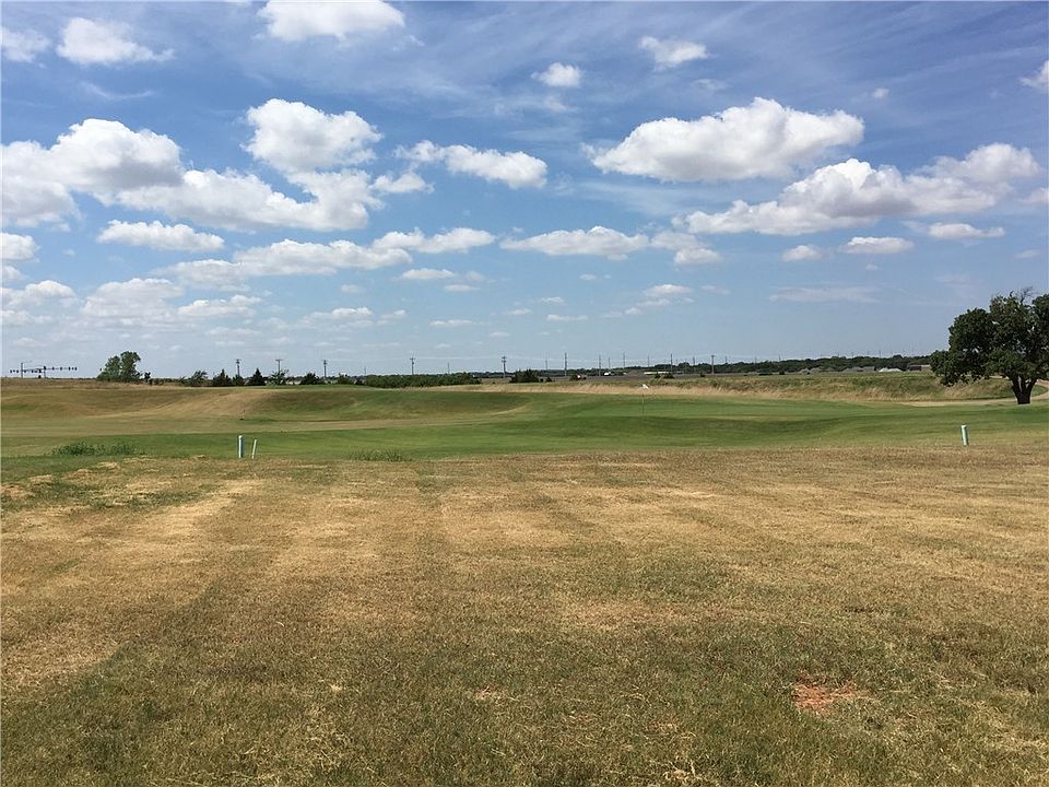 1st image of 16769 Little Leaf Ct