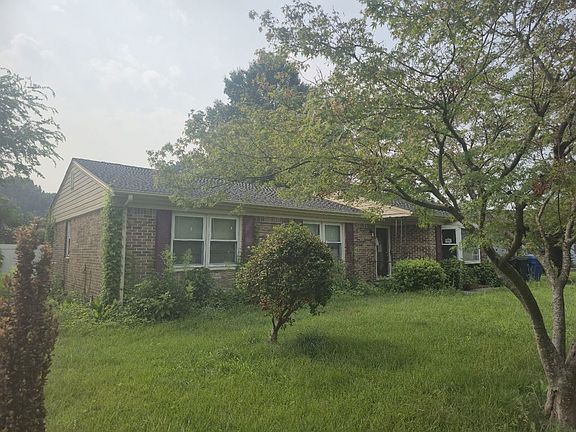 2nd image of 5663 Chestnut Ct