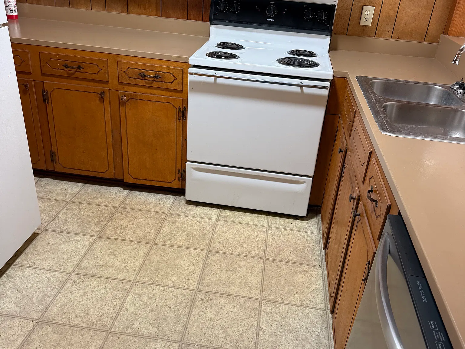 1701 Military Hwy — Photo 3