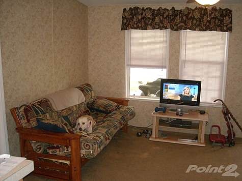 10647 living room