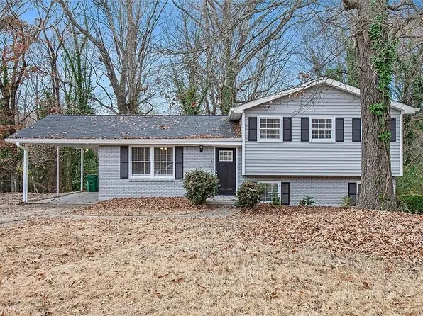 2625 Crestdale Cir SE, Atlanta, GA 30316