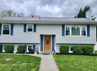 532 Santee Rd, Roanoke, VA 24019