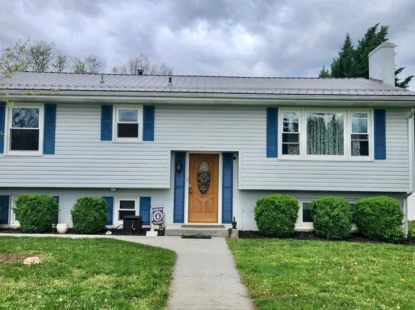 532 Santee Rd, Roanoke, VA 24019