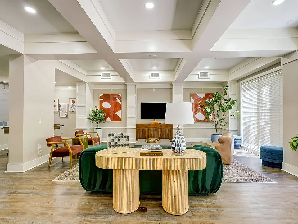 Vue Park West Apartments in Peoria, Arizona