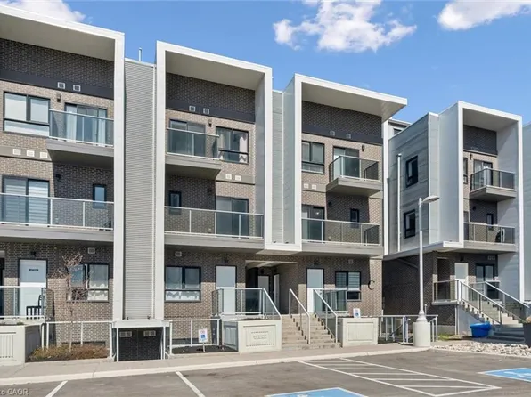 1430 Highland Rd W #1C, Kitchener, ON N2N 0C3