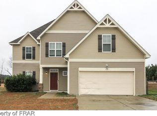 112 Sunflower St, Raeford, NC 28376