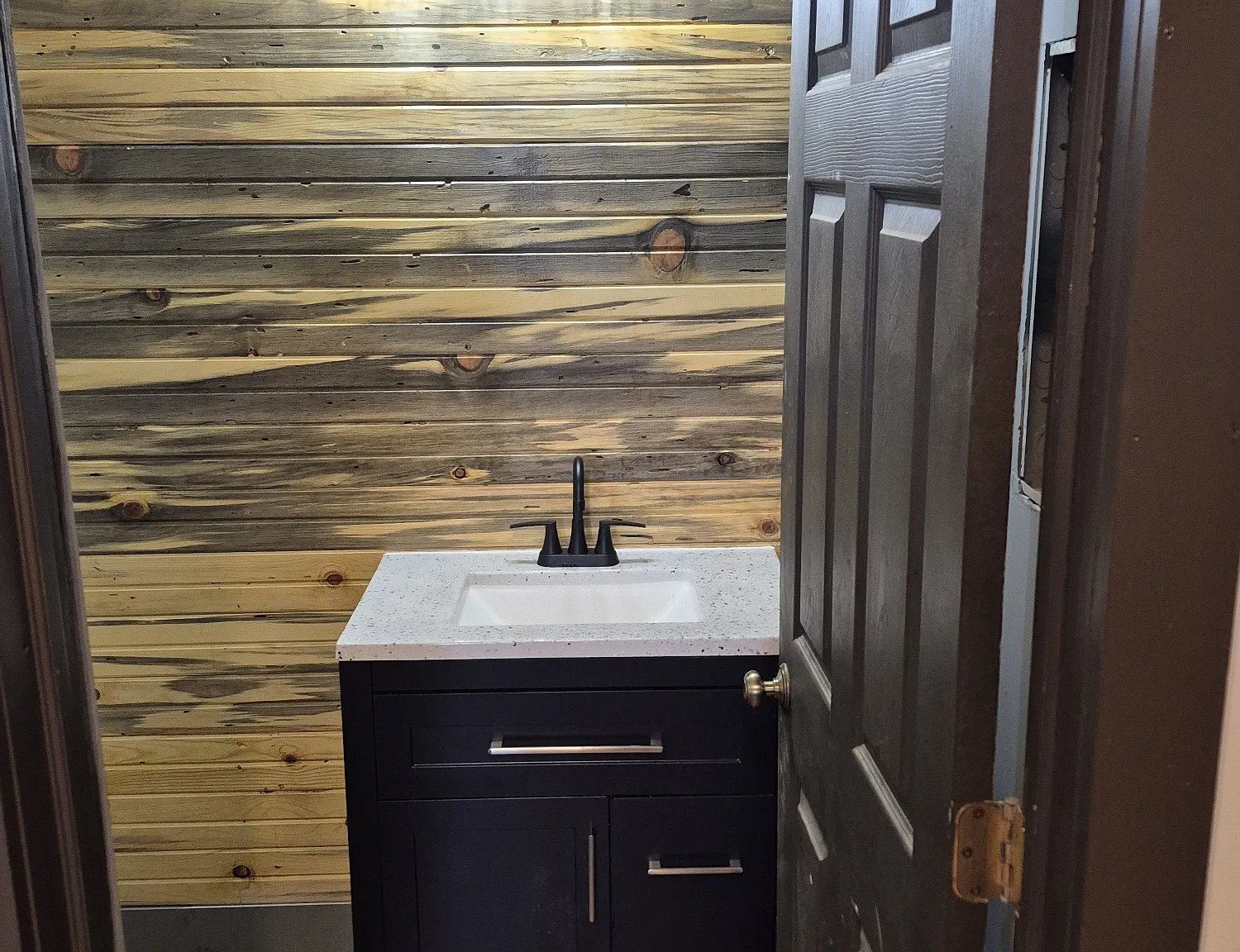 1 bed, 400 sqft, $620 — Photo 1