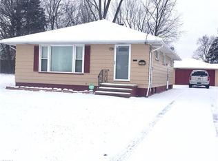 22803 Vera St, Warrensville Heights, OH