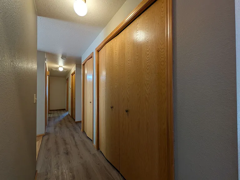 2558 Cubit St — Photo 14