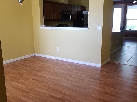 3rd image of 625 Oakleaf Plantation Pkwy Unit 1013
