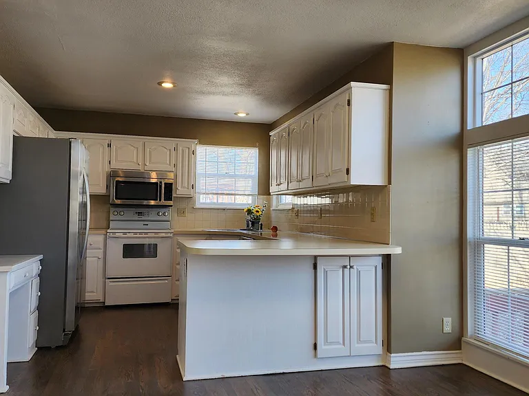 1222 E Brentwood Pl — Photo 5