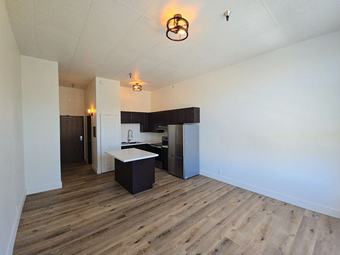 212 E PRM: Andrew (14) — Photo 2