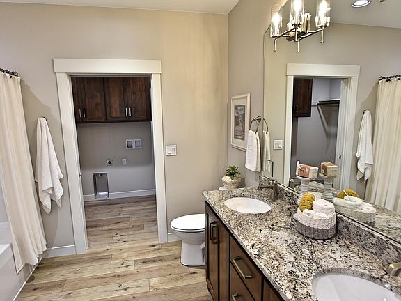 5th image of 6201 Tyler Pkwy Unit 140