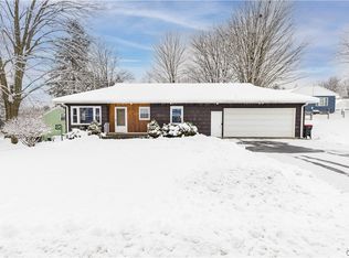 201 Diane Cir, Chittenango, NY 13037