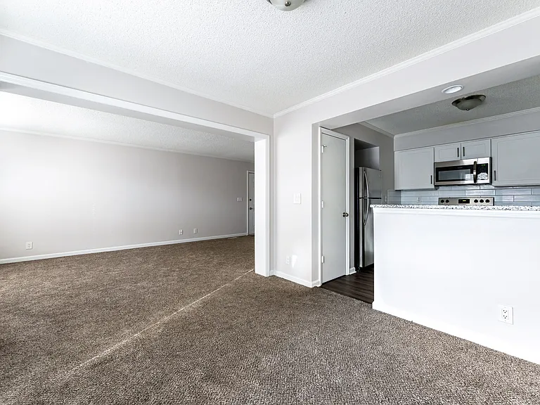 Corinth Place — Photo 29