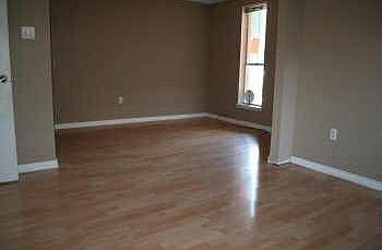 2nd image of 1911 Bentvine Dr