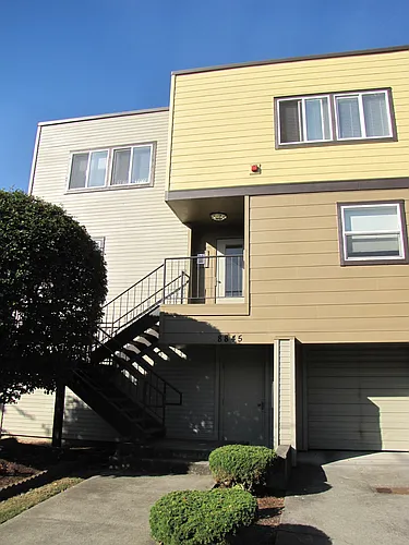 Midvale Apartments Photo 1
